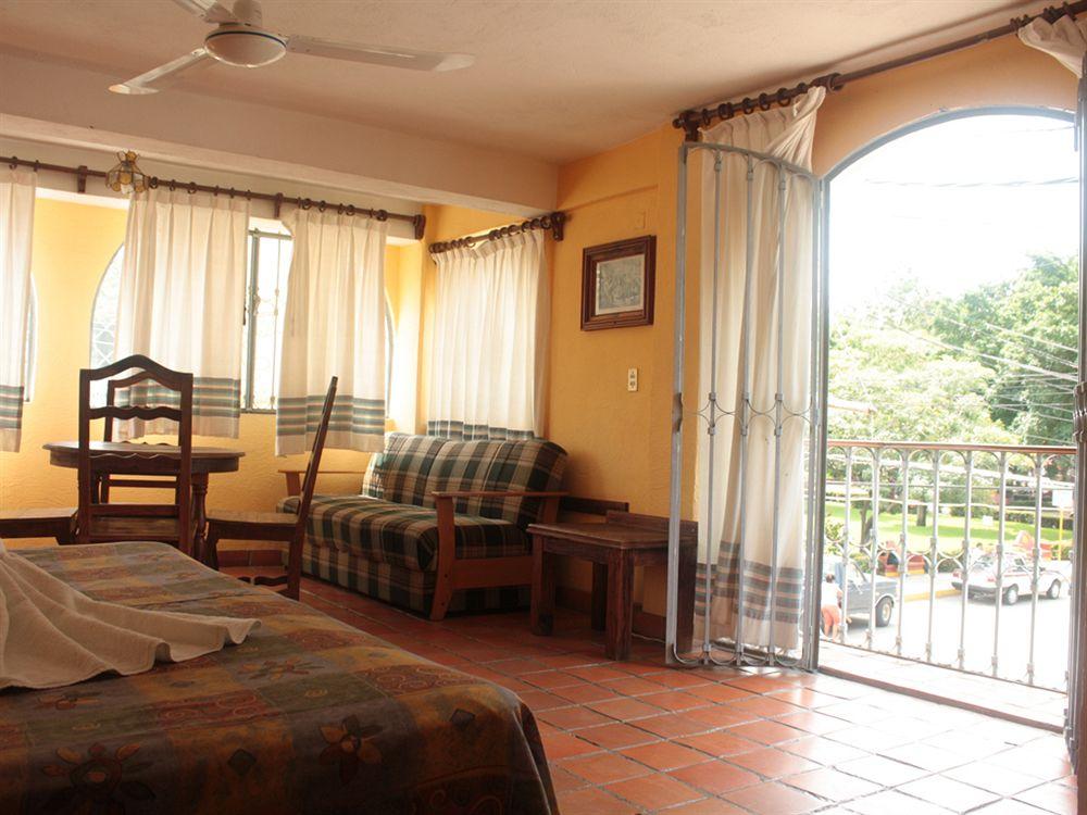 Casa Shaguiba Hotel Crucecita  Ngoại thất bức ảnh