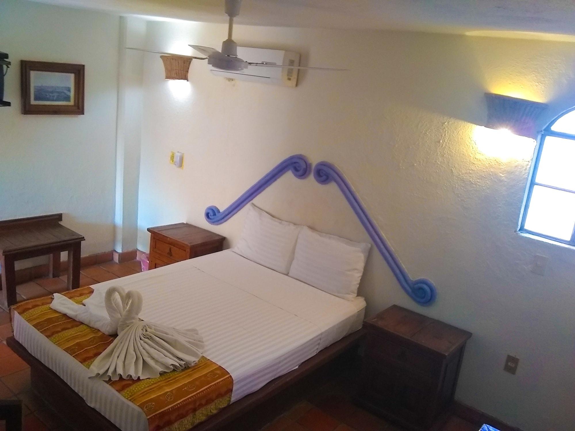 Casa Shaguiba Hotel Crucecita  Ngoại thất bức ảnh