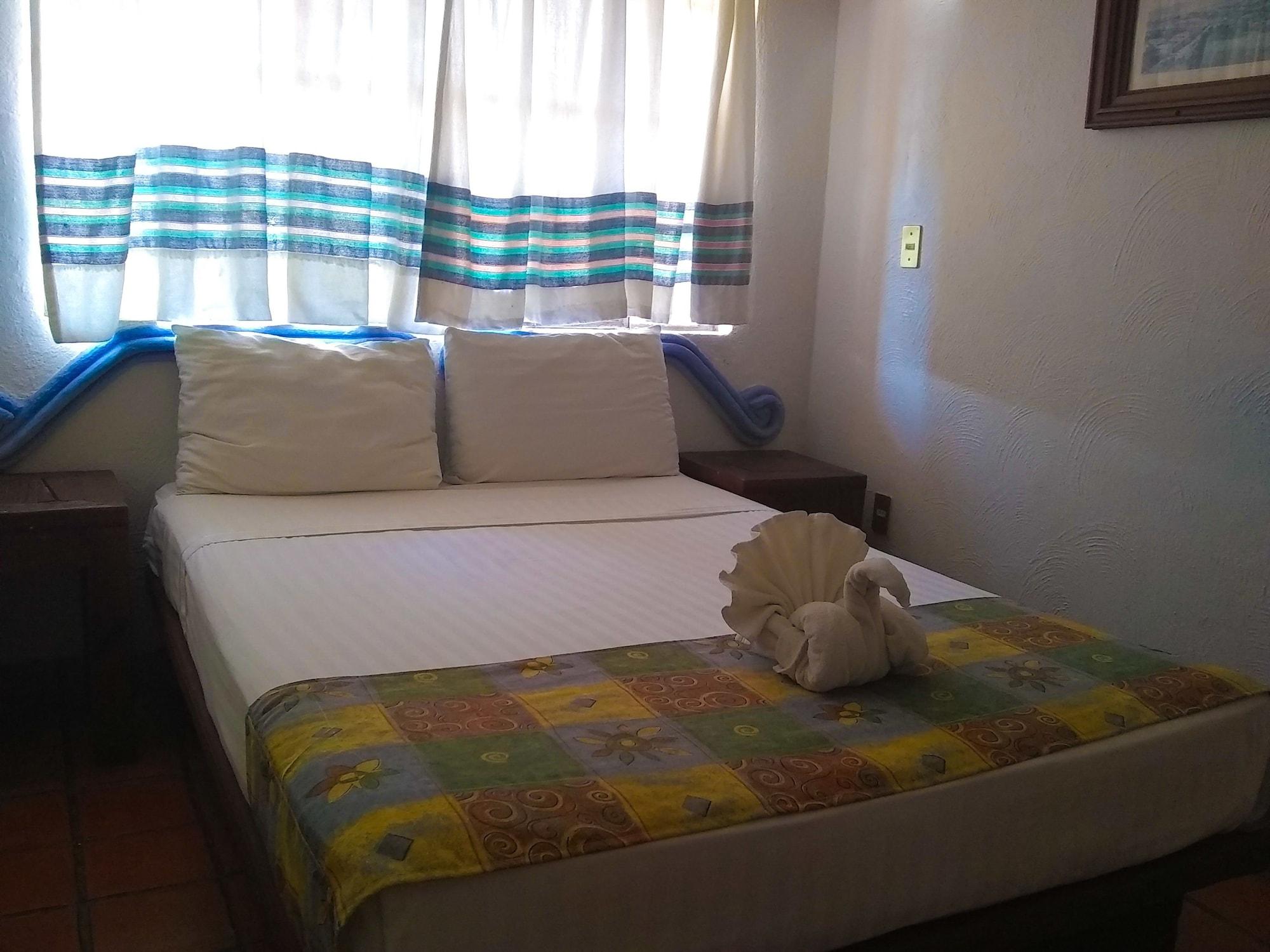 Casa Shaguiba Hotel Crucecita  Ngoại thất bức ảnh