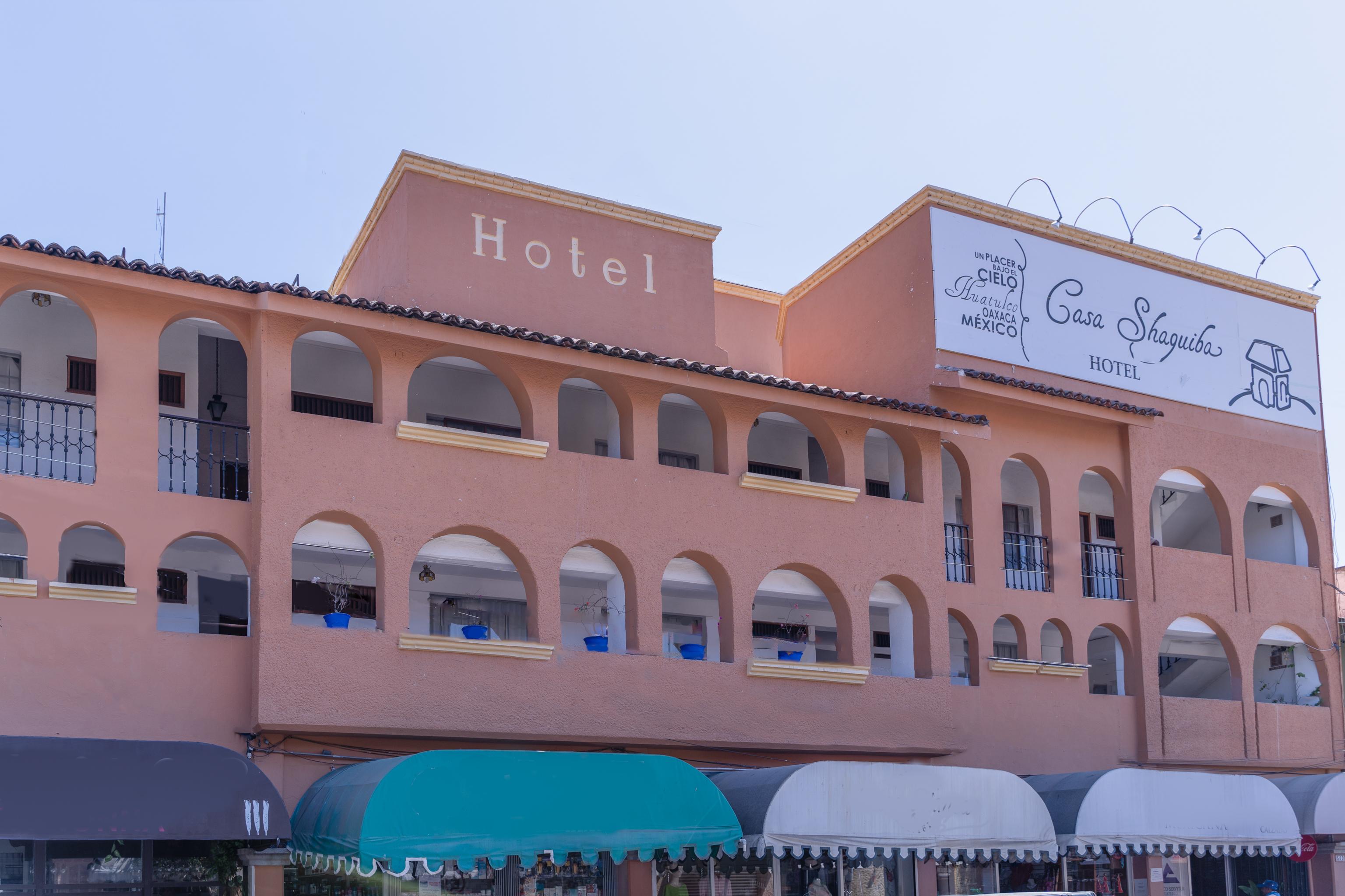 Casa Shaguiba Hotel Crucecita  Ngoại thất bức ảnh