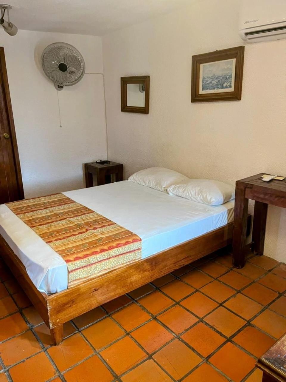 Casa Shaguiba Hotel Crucecita  Ngoại thất bức ảnh