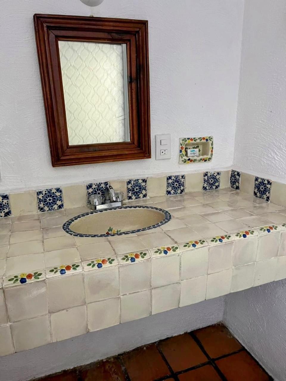 Casa Shaguiba Hotel Crucecita  Ngoại thất bức ảnh