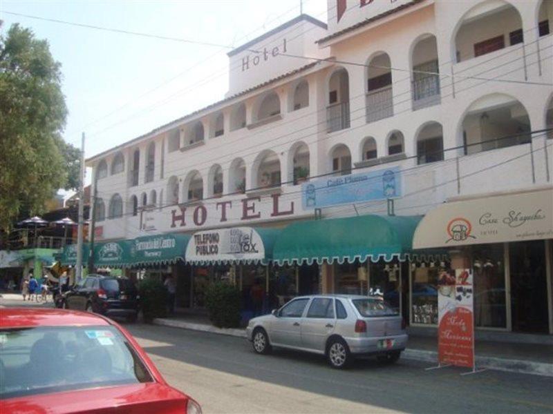 Casa Shaguiba Hotel Crucecita  Ngoại thất bức ảnh