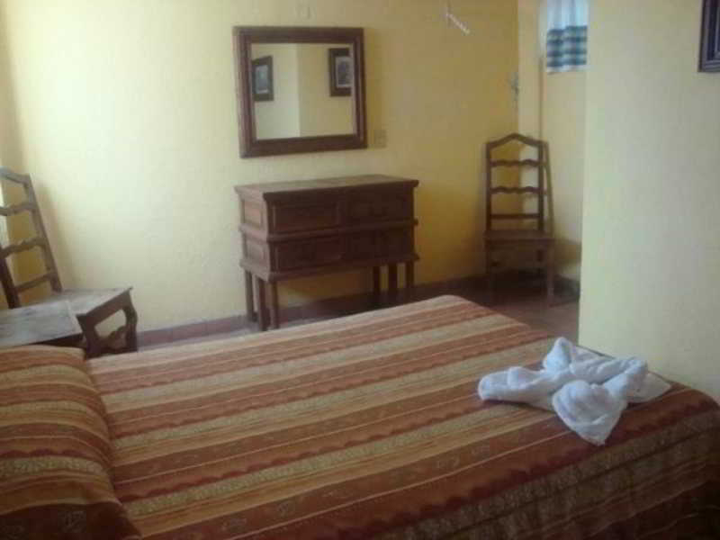 Casa Shaguiba Hotel Crucecita  Ngoại thất bức ảnh