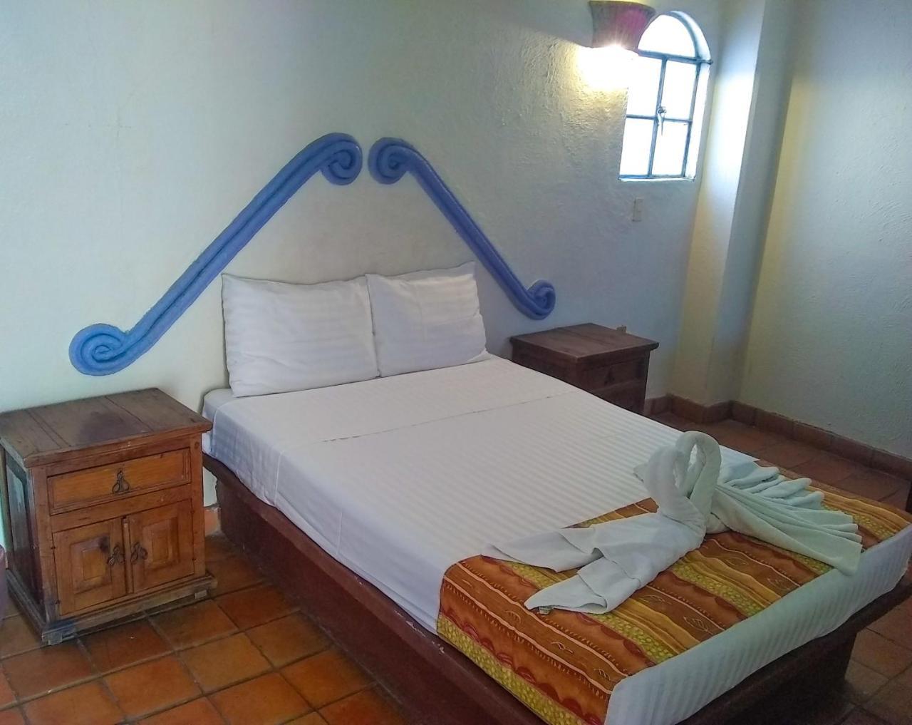 Casa Shaguiba Hotel Crucecita  Ngoại thất bức ảnh